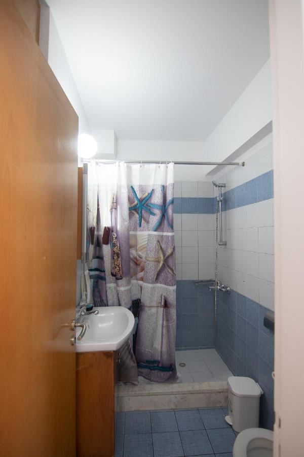 Amelia Two Bedroom Apartment - 202 Paphos ภายนอก รูปภาพ