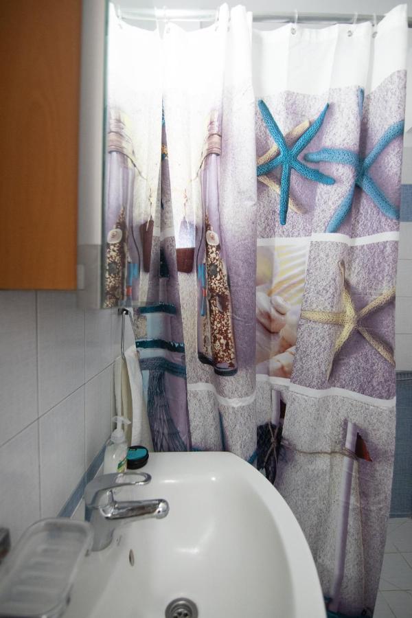 Amelia Two Bedroom Apartment - 202 Paphos ภายนอก รูปภาพ