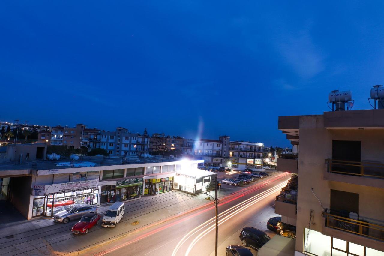 Amelia Two Bedroom Apartment - 202 Paphos ภายนอก รูปภาพ